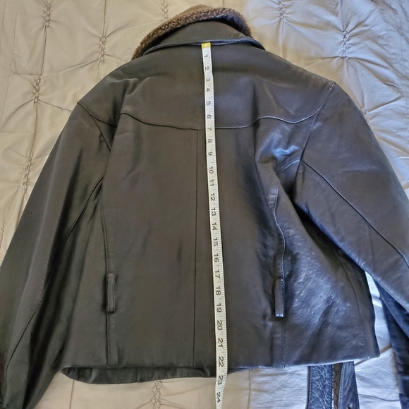 Express Vintage 80’s Leather Bomber Jacket - Picture 9 of 10